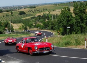 Знаменитый автопробег ретро- автомобилей Mille Miglia