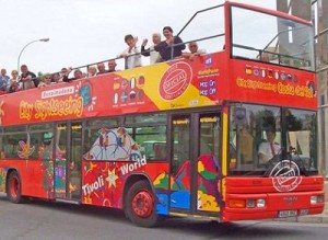 Экскурсионные автобусы в испанской Кордобе