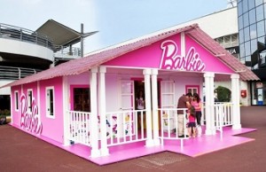 Настоящий Дом Барби на курорте Сардинии