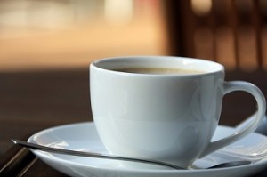 Чашечка «подвешенного» кофе в Испании