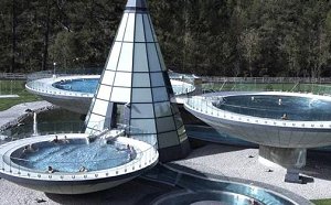 Aqua Dome.