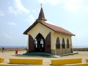 первая церковь на Арубе