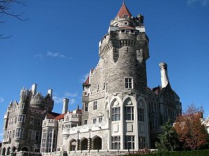 Casa Loma 