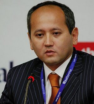   2002 . ,    