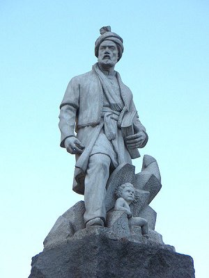 Памятник Фирдоуси в Тегеране