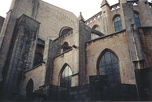     (La Catedral de Gerona)