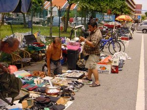    Sungei Road Thieves   ,  9   