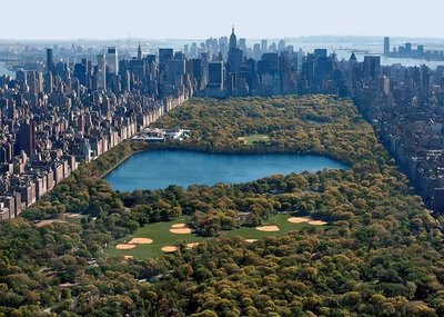   (Central Park)