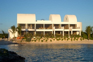    Cove Castles Villa Resort 