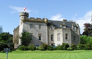 Tulloch Castle 