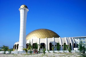 -   .  Hulhumale