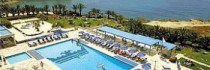 Queen's Bay Hotel