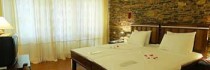El Vino Hotel & Suites