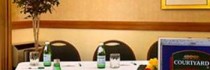 Courtyard By Marriott Indianapolis Airport